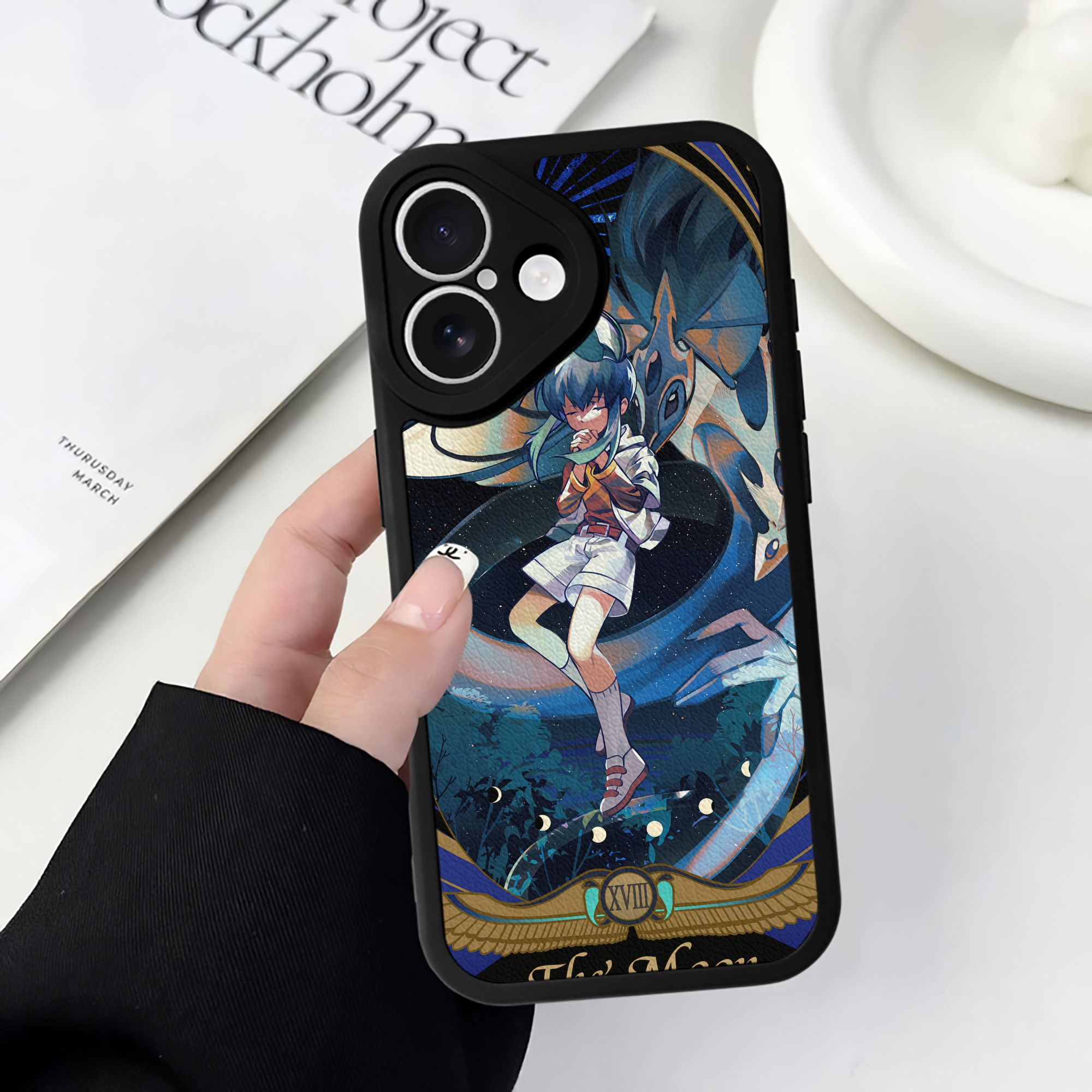 （画像用） 遊☆戯☆王 Yu-Gi-Oh! 【iPhone 16シリーズ対応】シリコンスマホケース（レザー調） 材質：シリコン